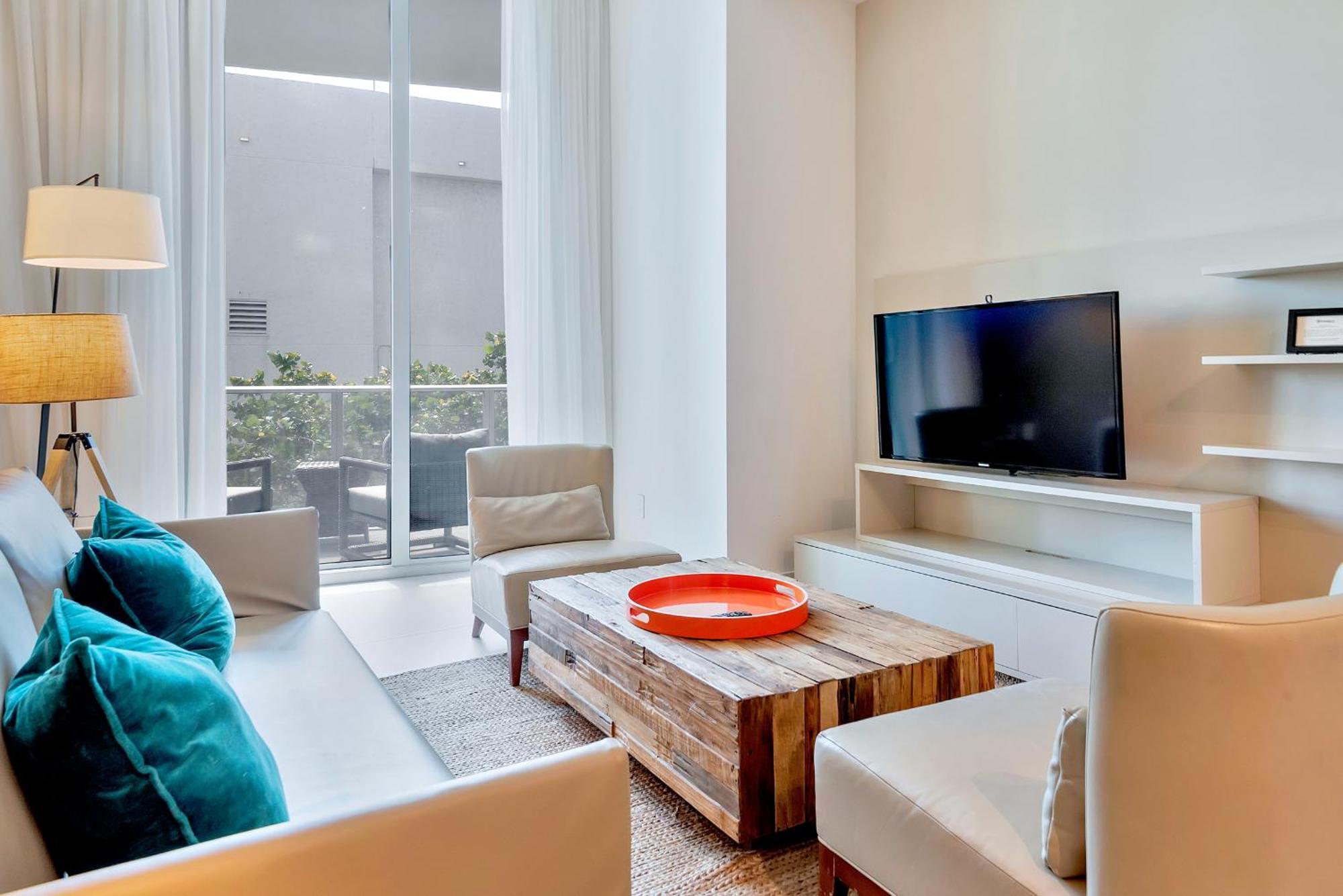 203-1Br/1Ba At The Beach Gem! Lux Amenities! ハリウッド エクステリア 写真