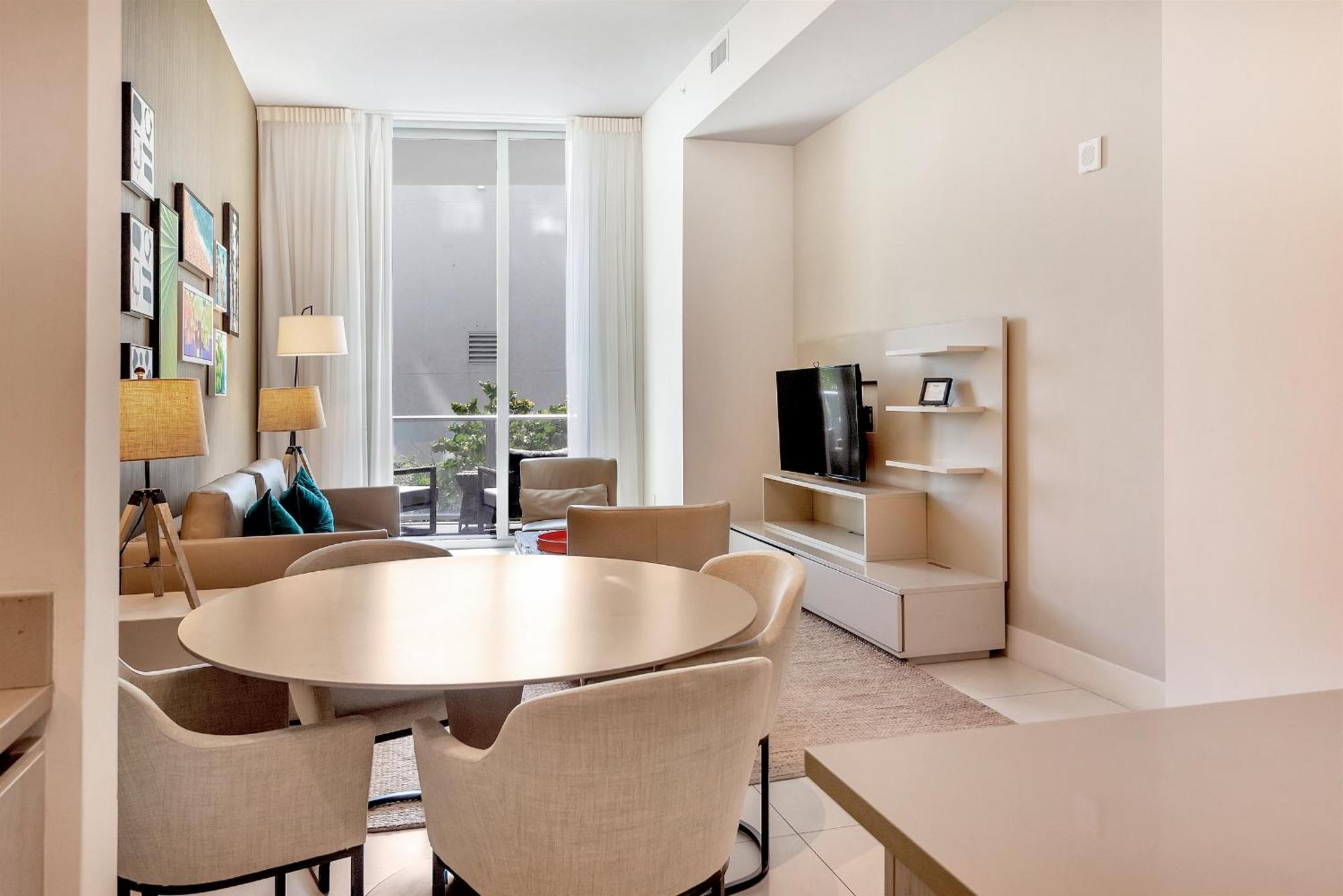 203-1Br/1Ba At The Beach Gem! Lux Amenities! ハリウッド エクステリア 写真